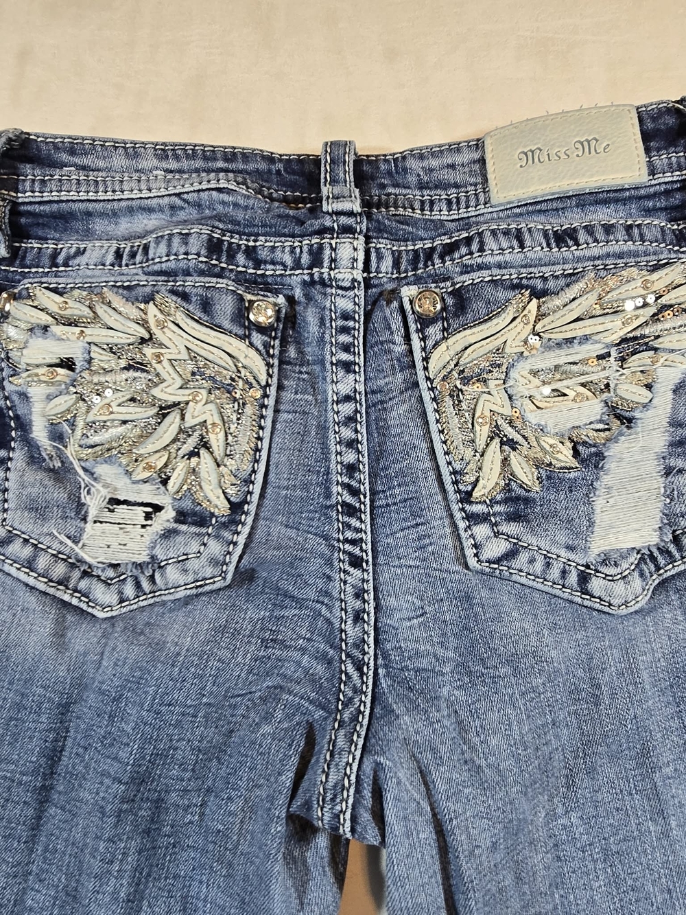 Miss Me Low Rise Bootcut Angel Wing Embellished Jeans Size 29